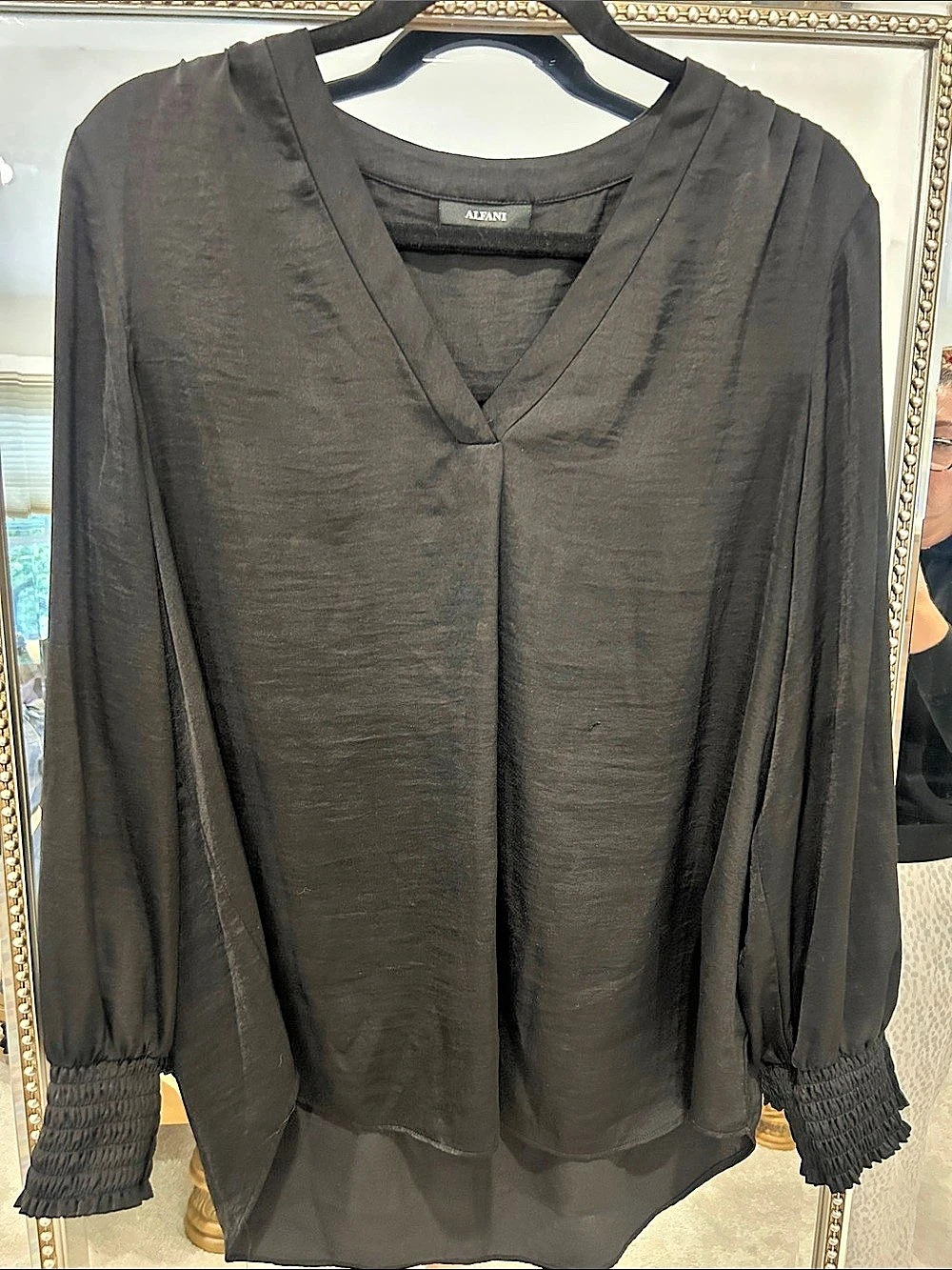 ALEANT Black V-Neck Blouse Like New